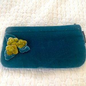 Velvet handicraft bag